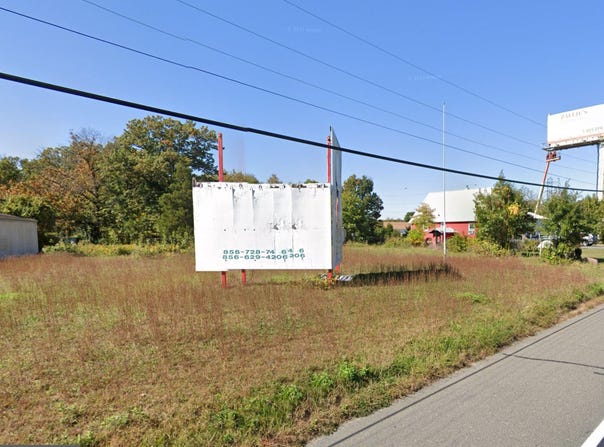 L. 5 N BLACK HORSE PIKE, WILLIAMSTOWN, NJ 08094