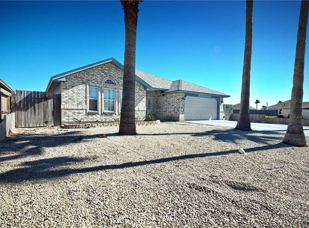 14242 Allamanda Drive, Corpus Christi, TX 78418