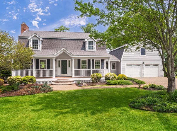 15 Creation Lane, York, ME 03909