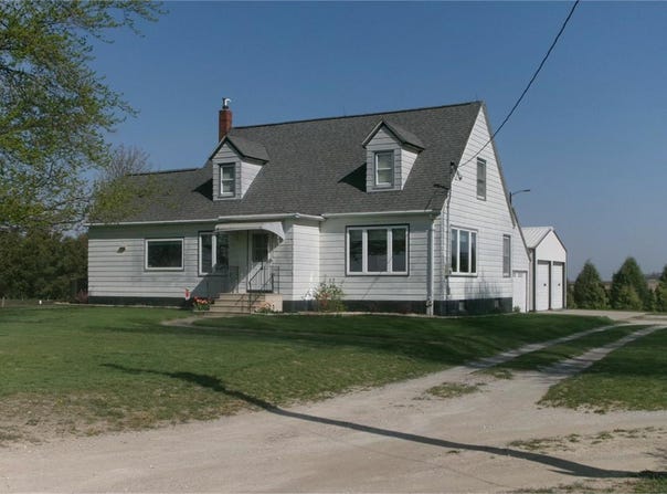 10515 Barclay Road, Dunkerton, IA 50626