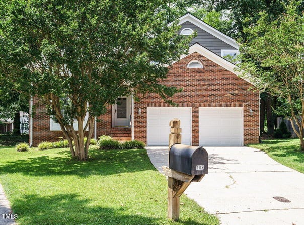 108 S Drawbridge Lane, Cary, NC 27513
