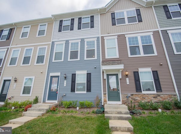 34 COOLIDGE Avenue, RANSON, WV 25438