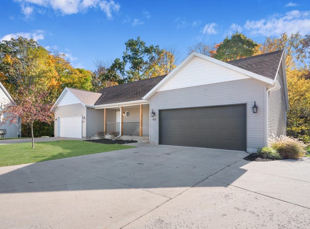 704 Tioga Park, Big Rapids, MI 49307