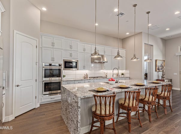 38500 N SCHOOL HOUSE Road, Cave Creek, AZ 85331