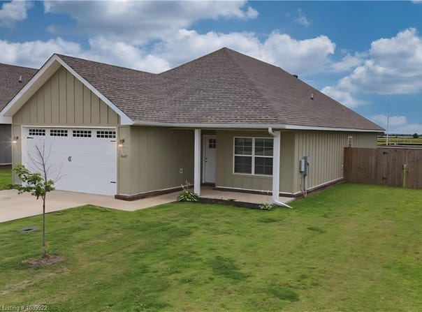 3647 Red Maple WY, Jonesboro, AR 72404