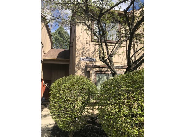 27430 Evergreen Road, Lathrup Village, MI 48076