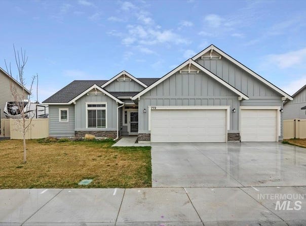 772 White Tail Dr, Twin Falls, ID 83301-4395