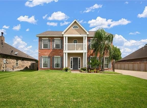 2708 ACADIANA Trace, Marrero, LA 70072