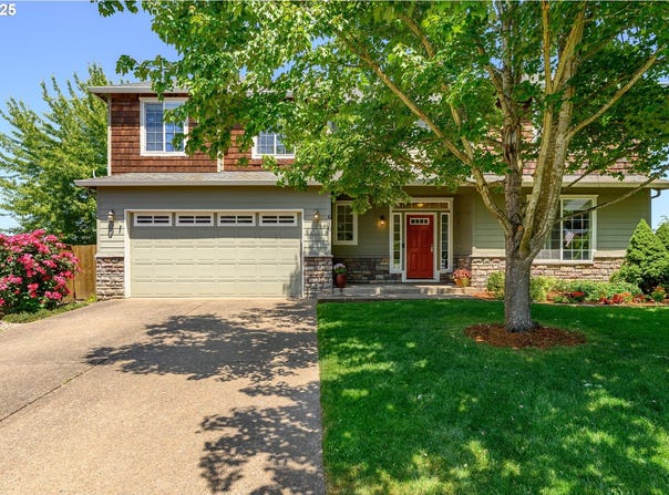 616 E 13TH PL, Lafayette, OR 97127