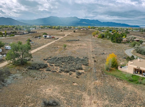 Tract B Dona Ana, Ranchos de Taos, NM 87557