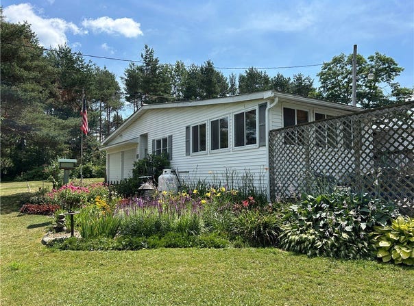 2277 Sturdevant Road, Barrington, NY 14527