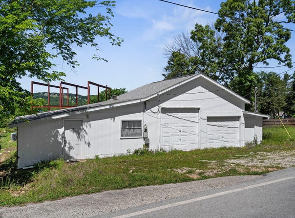 410 Tablerock Circle, Branson, MO 65616