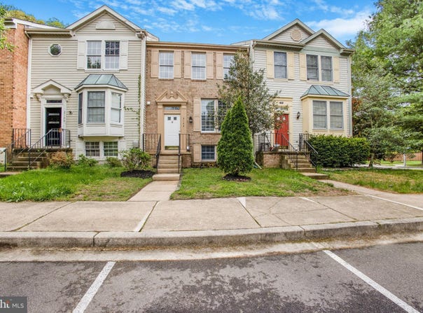 2102 COMMISSARY Circle, ODENTON, MD 21113