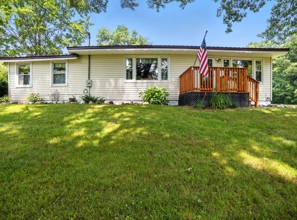 7462 E 48th Street, Chase, MI 49623