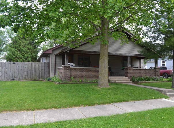 523 S Bluff Street, Monticello, IN 47960-2436