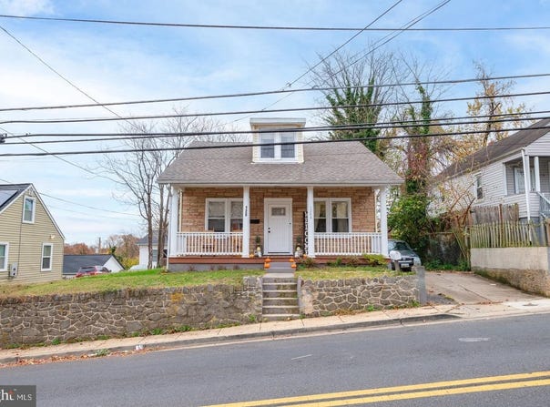 1208 LARCHMONT AVENUE, CAPITOL HEIGHTS, MD 20743