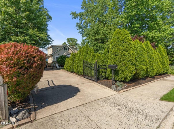 517 Laurel Avenue, West Allenhurst, NJ 07711