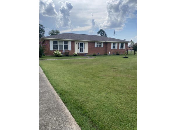 903 N Boulevard Dr., Amory, MS 38821