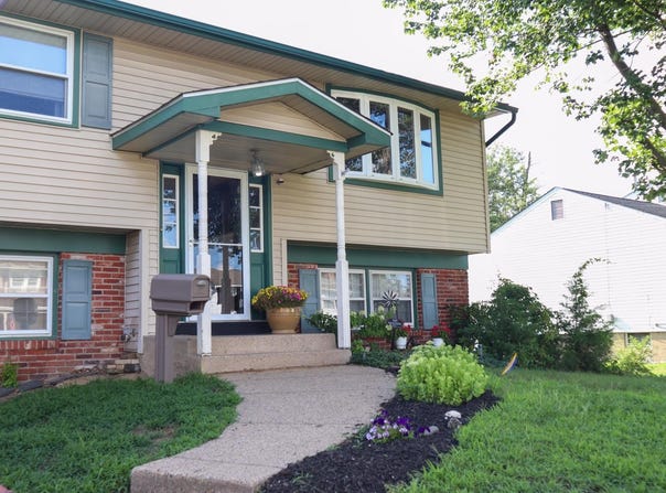 30 EVERGREEN LANE, BURLINGTON, NJ 08016