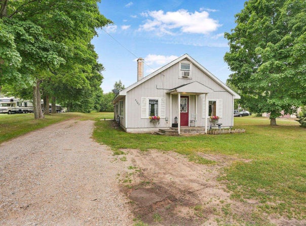 4507 Vance Road, Traverse City, MI 49685