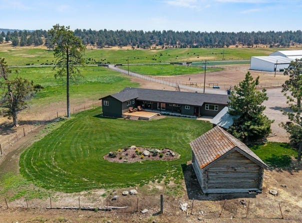 7122 E Langell Valley Road, Bonanza, OR 97623
