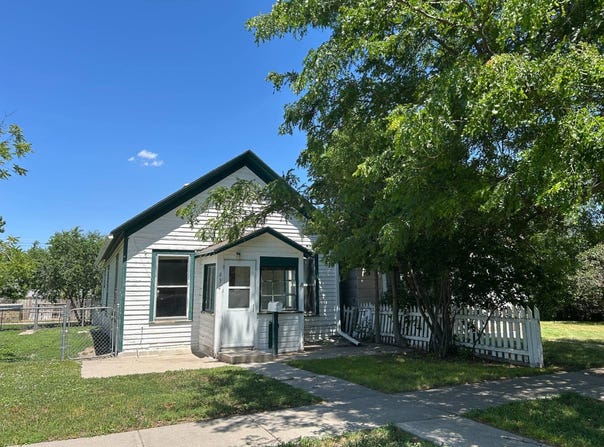 434 W 2nd St, Chadron, NE 69337, USA, Chadron, NE 69337