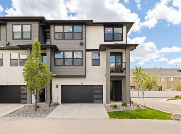 82 E AXIS CREEK Cv, Draper, UT 84020
