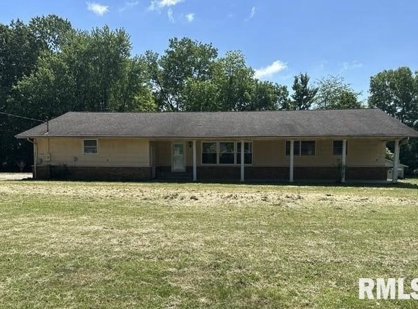 1308 E 7TH Street, West Frankfort, IL 62896