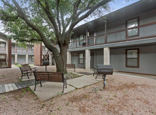 1326 S 12th Street, Waco, TX 76706