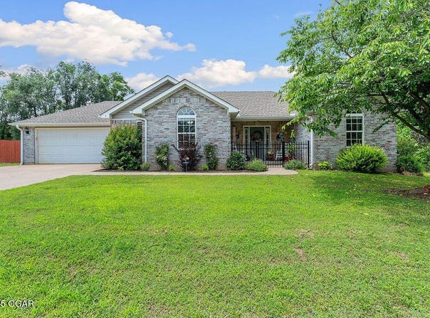 5 Millsap Circle, Bella Vista, AR 72715