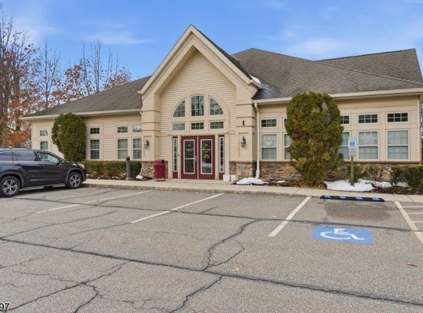 491 Amwell Rd, Hillsborough Twp., NJ 08844-3407
