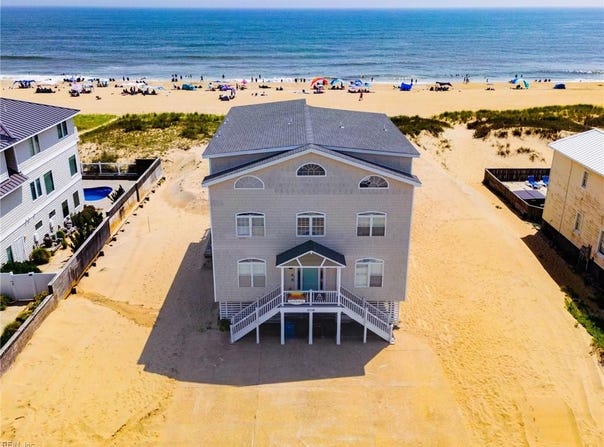 2556 Sandfiddler Road, Virginia Beach, VA 23456