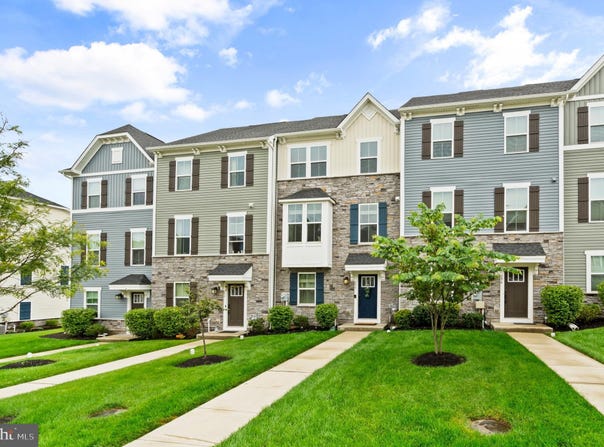 294 SUGAR MAPLE SQUARE, DOWNINGTOWN, PA 19335