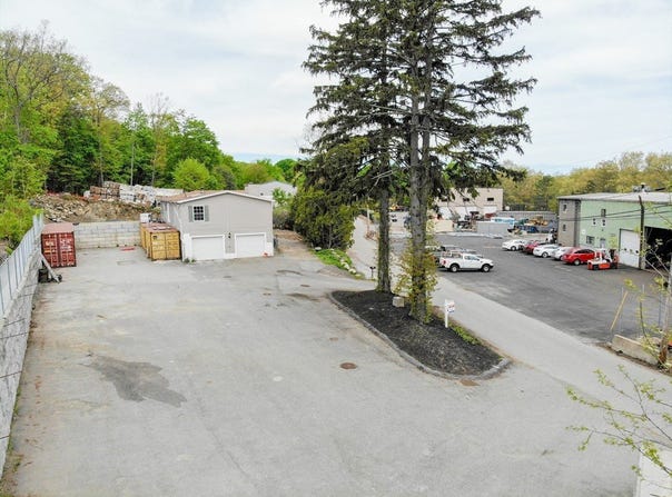 25 Popes Ln, Danvers, MA 01923