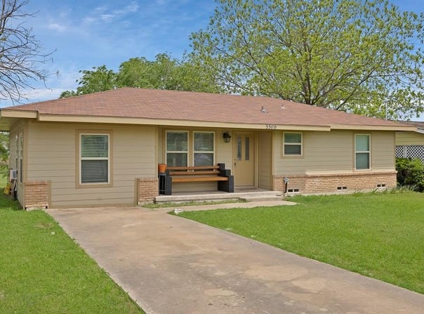 3306 Austin Street, Greenville, TX 75402