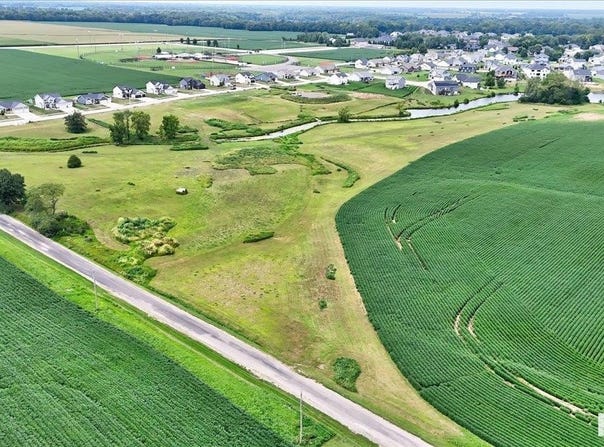 WOODLAND TRAIL Drive, Chatham, IL 62629