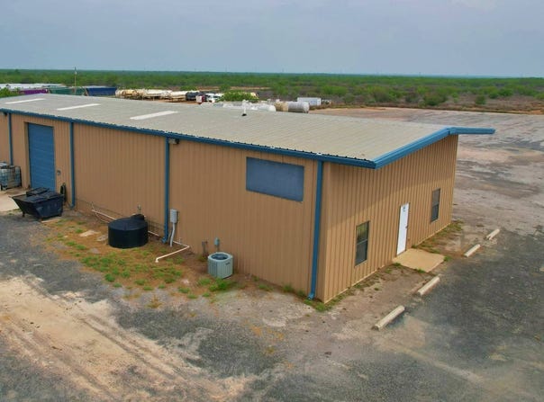 243 Foster, Asherton, TX 78827