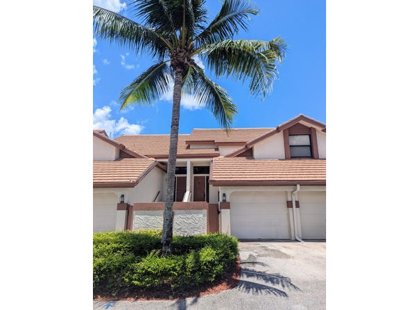 12676 Shoreline Drive, Wellington, FL 33414