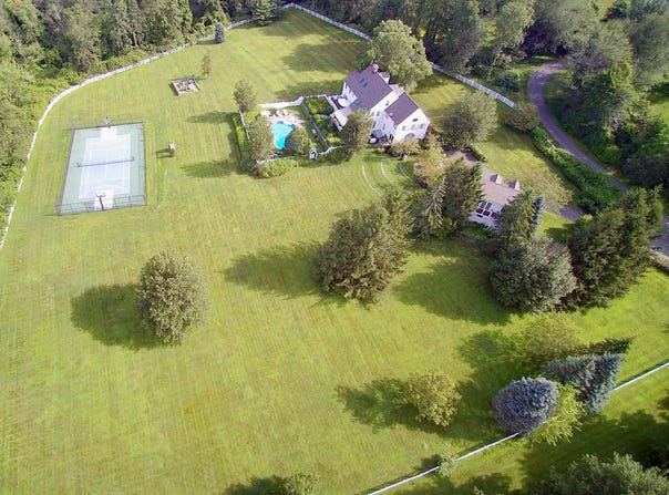 37 Giles Hill Road, Redding, CT 06896