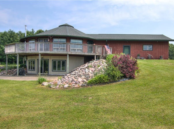 668 18th Street, Chetek, WI 54728