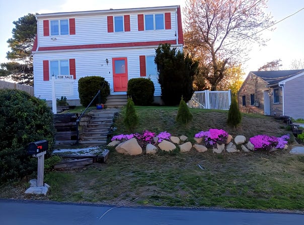 59 Hilltop Avenue, Plymouth, MA 02360