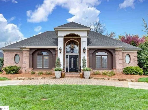 416 Kingsgate Court, Simpsonville, SC 29681