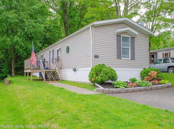 331 James Street, Port Ewen, NY 12417
