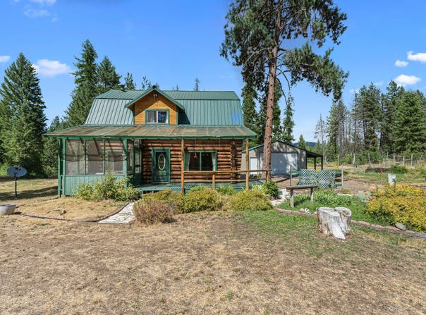 3369 LARKSPUR WAY, KETTLE FALLS, WA 99141