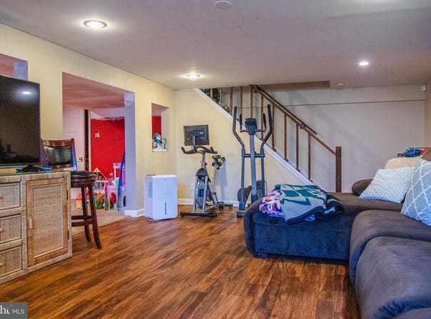 12 PALMER COURT, SEWELL, NJ 08080