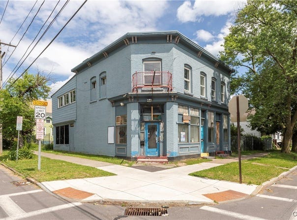 826 N Townsend Street, Syracuse, NY 13208