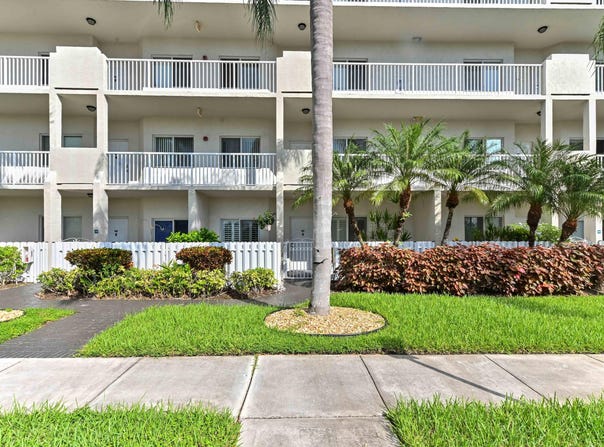 7775 Southampton Terrace, Tamarac, FL 33321