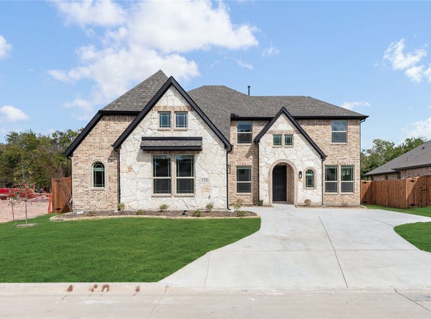 129 Saddlewood Trail, Commerce, TX 75428