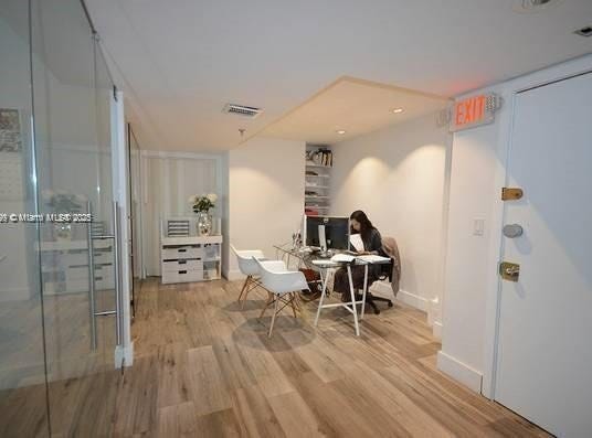 168 SE 1 St 501, Miami, FL 33131