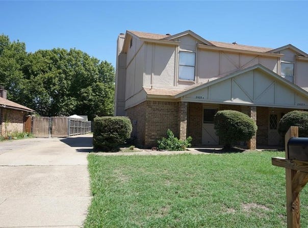 2405 Monte Carlo Drive, Arlington, TX 76015